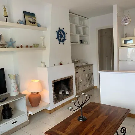 Apartamento Con Terraza A Vistas A Mar Holiday home *